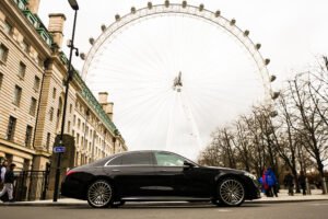 chauffeur-driven London airport transfer by VIP Mayfair